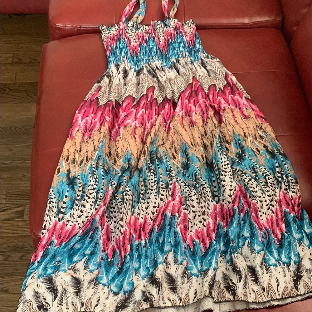 Colorful Feather Print Maxi Dress